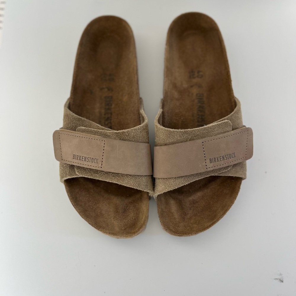 Birkenstock Oita Taupe Suede Sandals